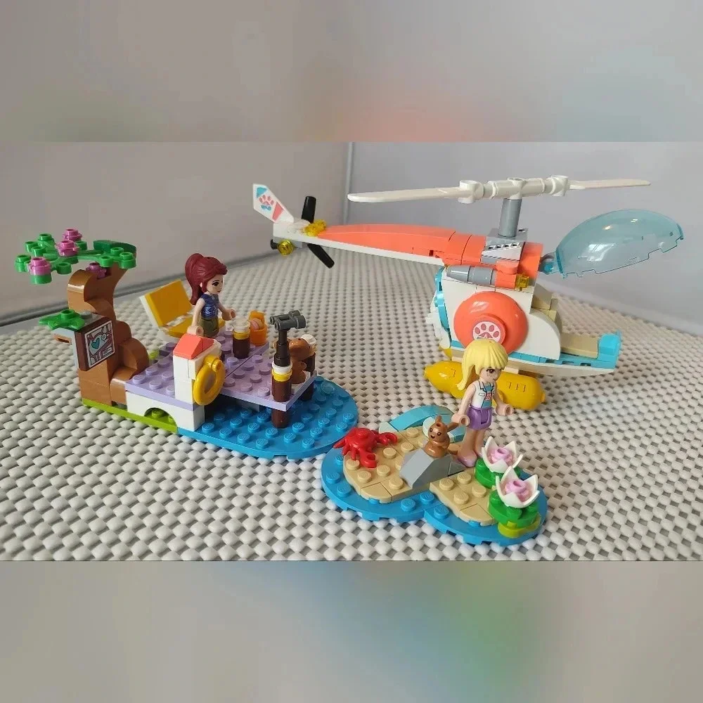 Lego Friends 41692 Vet Clinic Rescue Helicopter